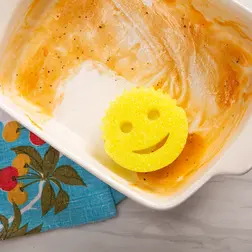 Houbička Scrub Daddy Original žlutá
