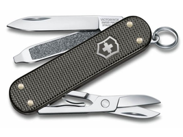 Kapesní nůž Victorinox Classic Alox Limited Edition 2022 Thunder Gray 0.6221.L22