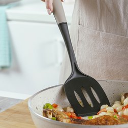 Obracečka NAVA Misty s otvory 35 cm