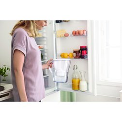 Konvice Brita Marella Cool Memo bílá 2,4 l + 3 vodní filtry Maxtra+ Pure Performance