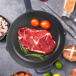 Litinová pánev Orion se smaltovaným povrchem 24 cm