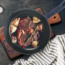 Litinová pánev Orion se smaltovaným povrchem 26 cm